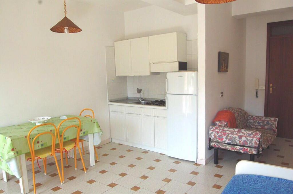 Le Zagare apartments SantʼAlessio Siculo Extérieur photo