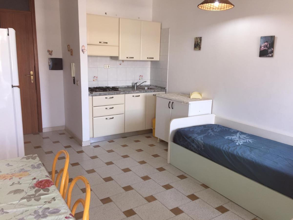 Le Zagare apartments SantʼAlessio Siculo Extérieur photo