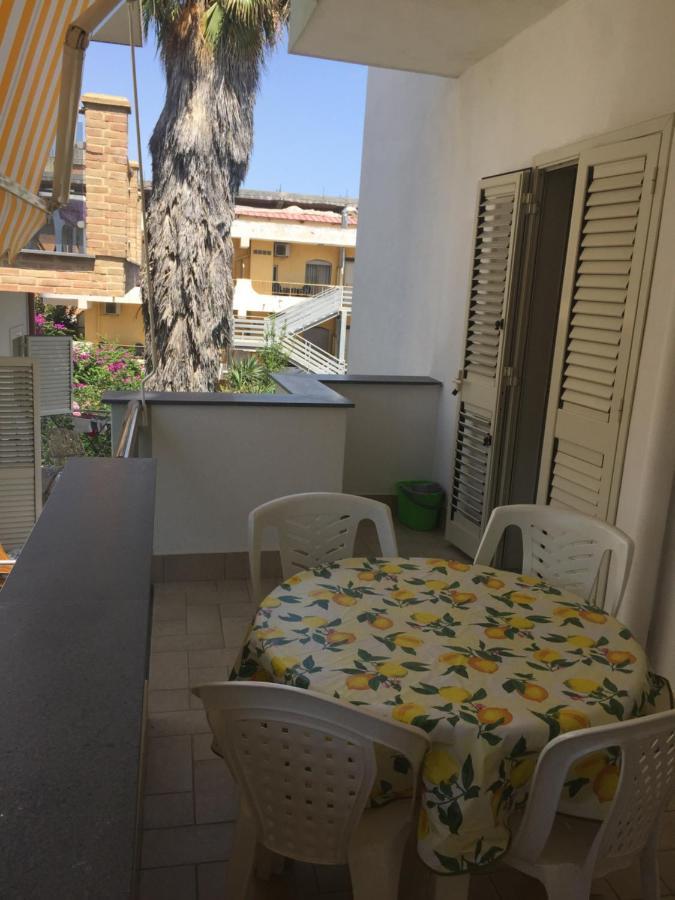 Le Zagare apartments SantʼAlessio Siculo Extérieur photo